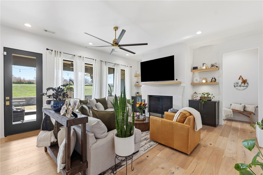 Tontitown Outlots 2000 Annex - Residential