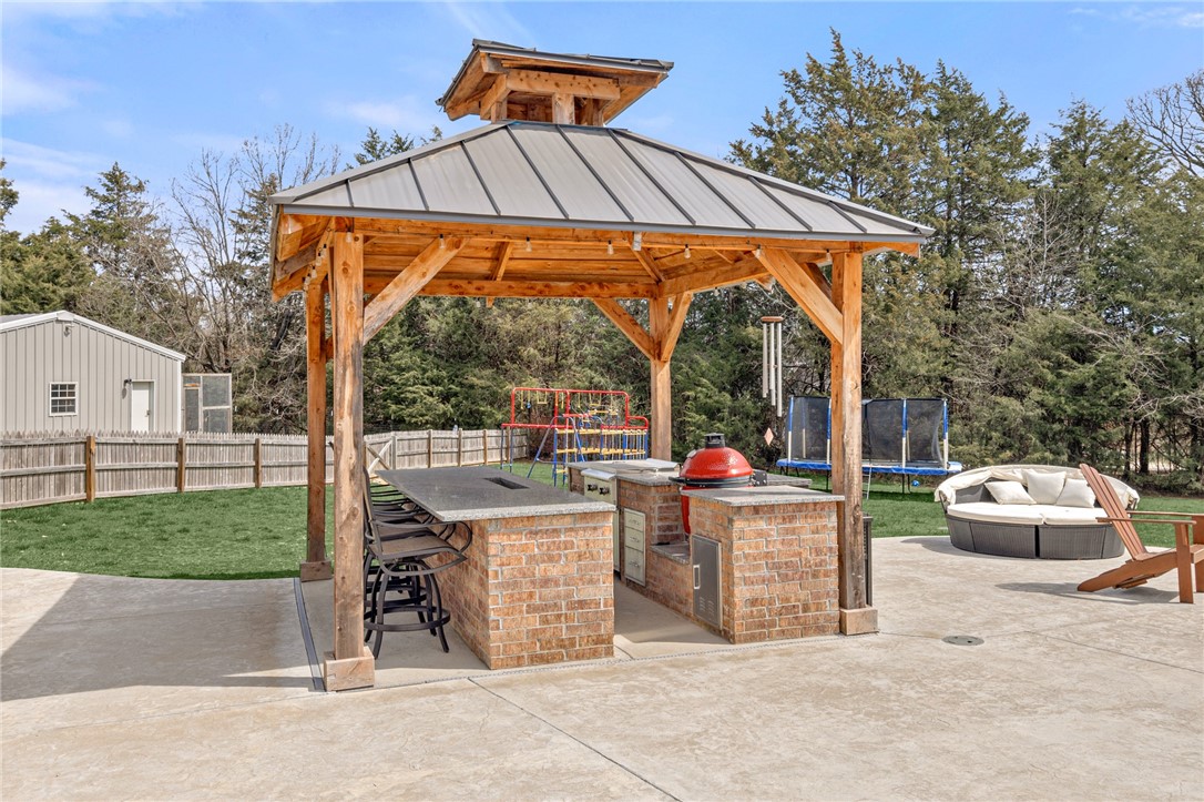 04-20-28 Garfield - Residential