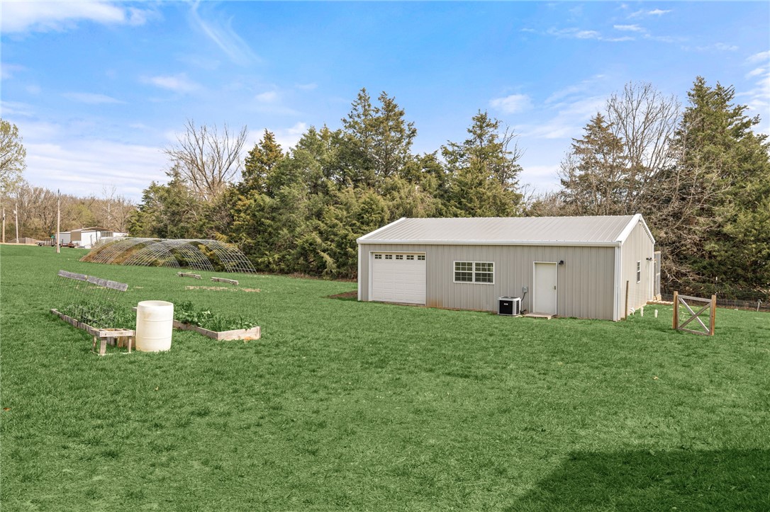 04-20-28 Garfield - Residential