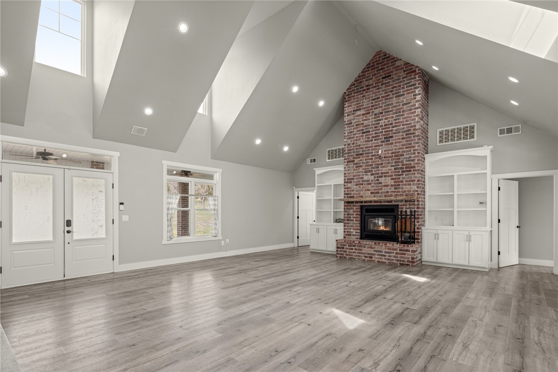 04-20-28 Garfield - Residential