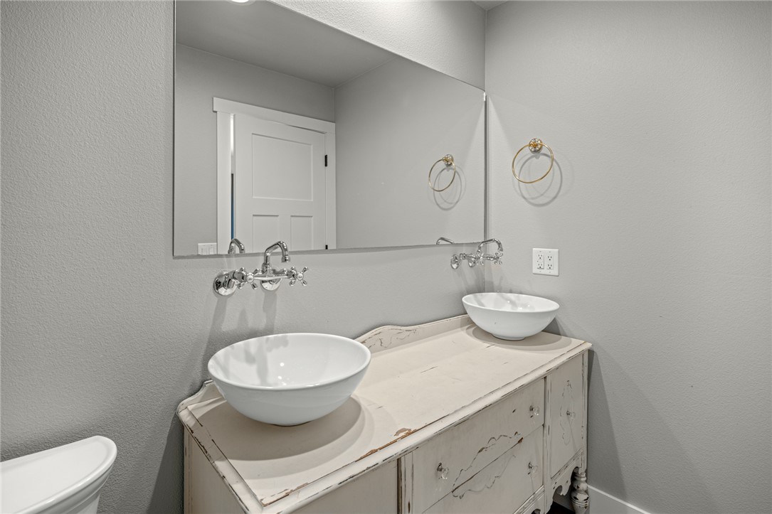 04-20-28 Garfield - Residential