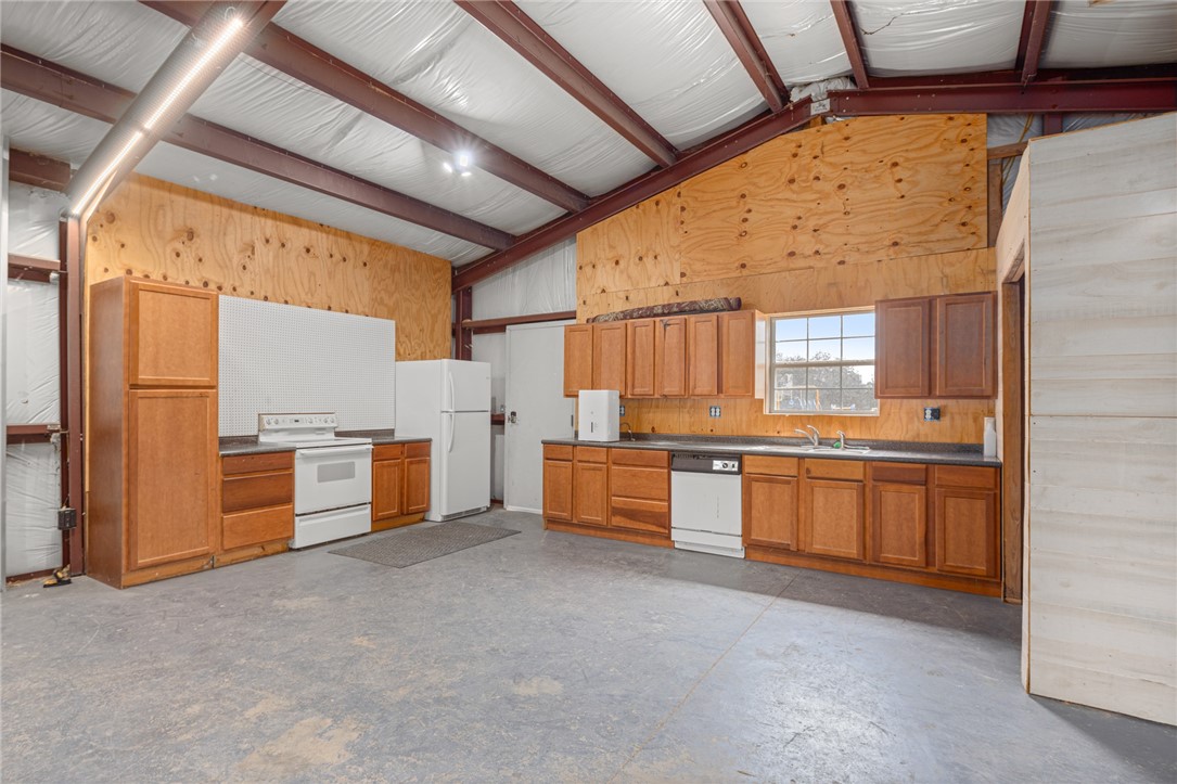 04-20-28 Garfield - Residential