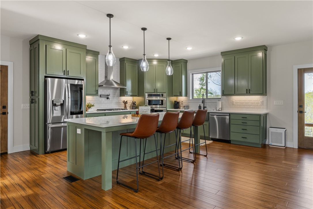 Thompson Estates Bvv - Residential