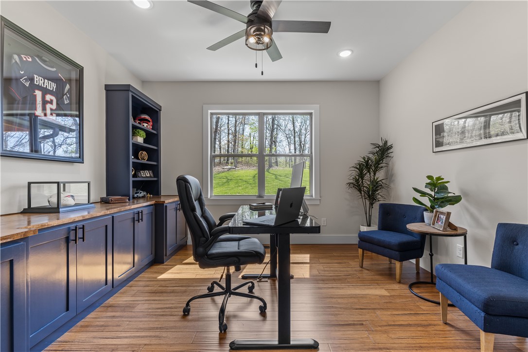 Thompson Estates Bvv - Residential