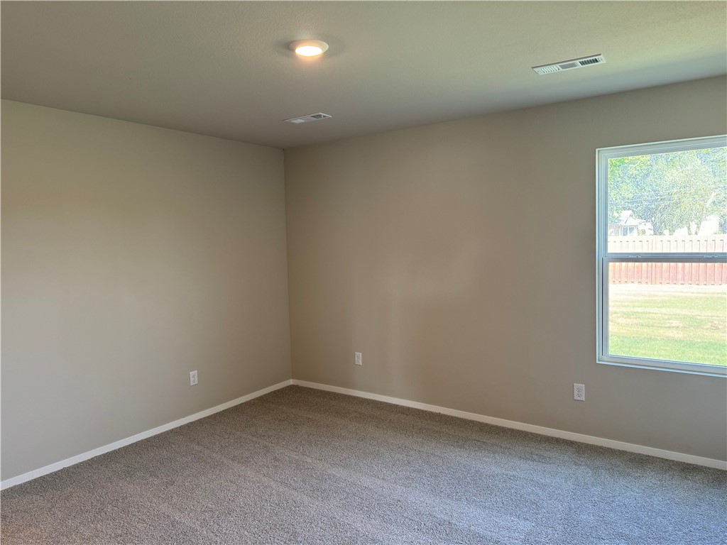 FOX TAIL SUB PH II-SILOAM SPRINGS - Residential Lease