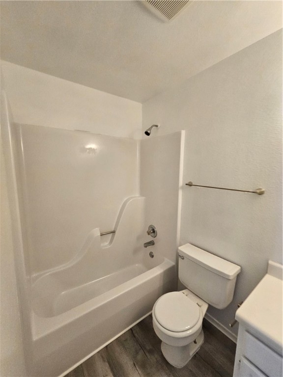 Patrick Place Ph I Rogers - Residential Lease