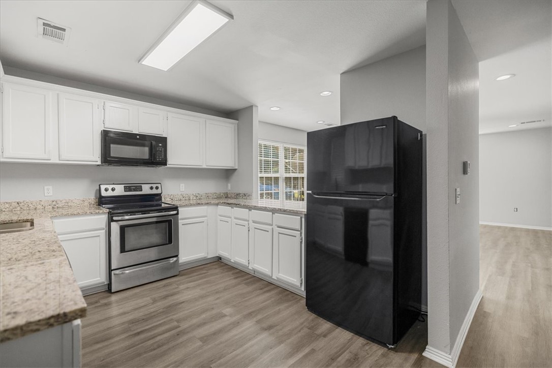 Sligo Street Condos Hpr - Residential