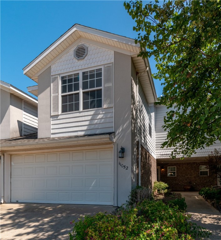 Great 2 bed, 2.5 bath Townhome in Farmington! Priced to Sell! Features include: 2 car garage, gas fireplace, brand new luxury vinyl flooring, new carpet, spacious loft area, covered back porch, balcony, and much more! Each bedroom upstairs has its own full bath. New roof this year!