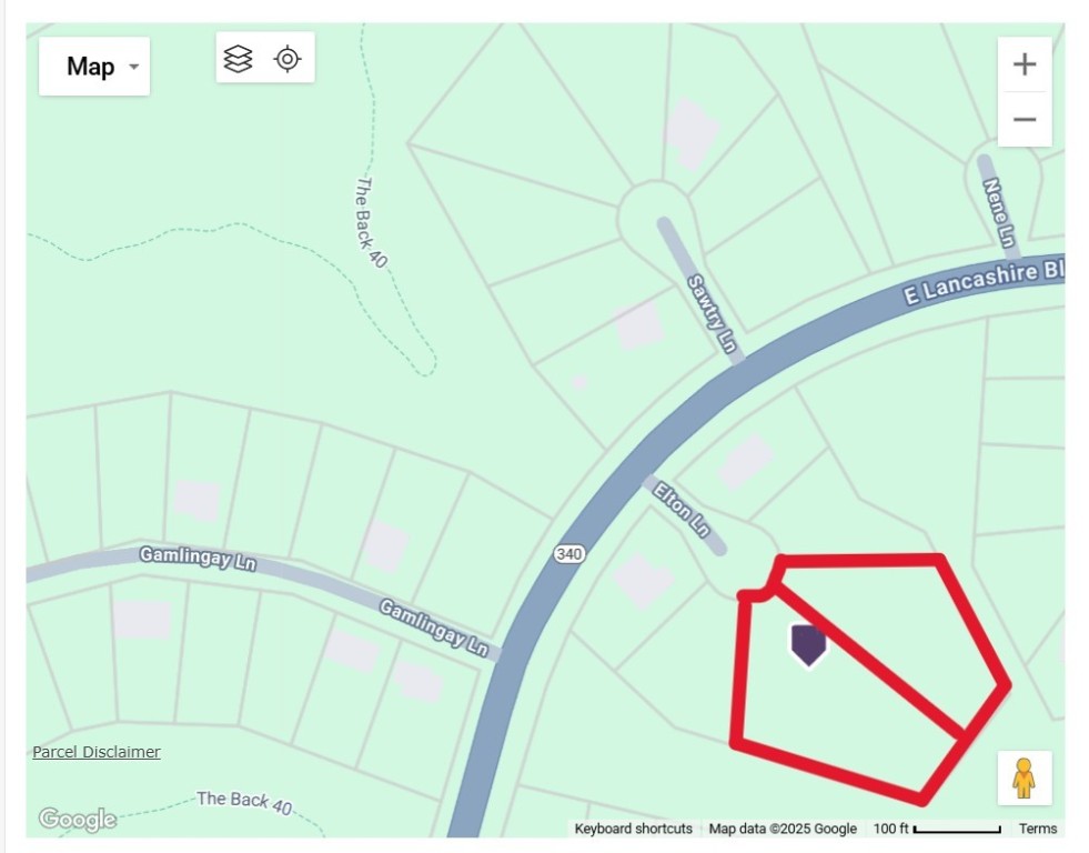 Donāt miss this rare opportunity! These two adjacent lots combine for a generous 1.54 acres, tucked at the end of a quiet cul-de-sac with peaceful wooded views and backing to POA land for added privacy. Lot is very buildable! Build your dream home in this serene setting. Enjoy the best of Bella Vista living with direct access to nature and total seclusion. Just 1 mi from access to the Back 40 trail system and minutes from lakes, golf courses, and hiking trails. Lots will be sold togetherāseller will not separate. Located in the awesome Bentonville school district. Come walk these lots and imagine the possibilities!!