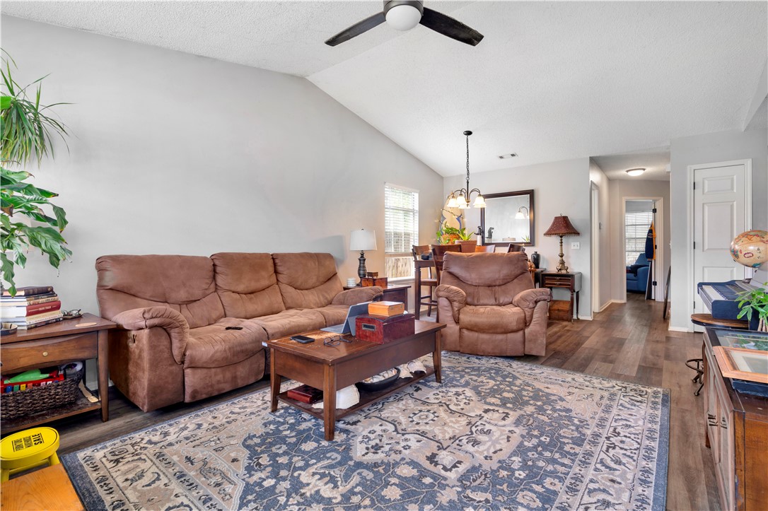 Pine Crest Add Ph I - Residential