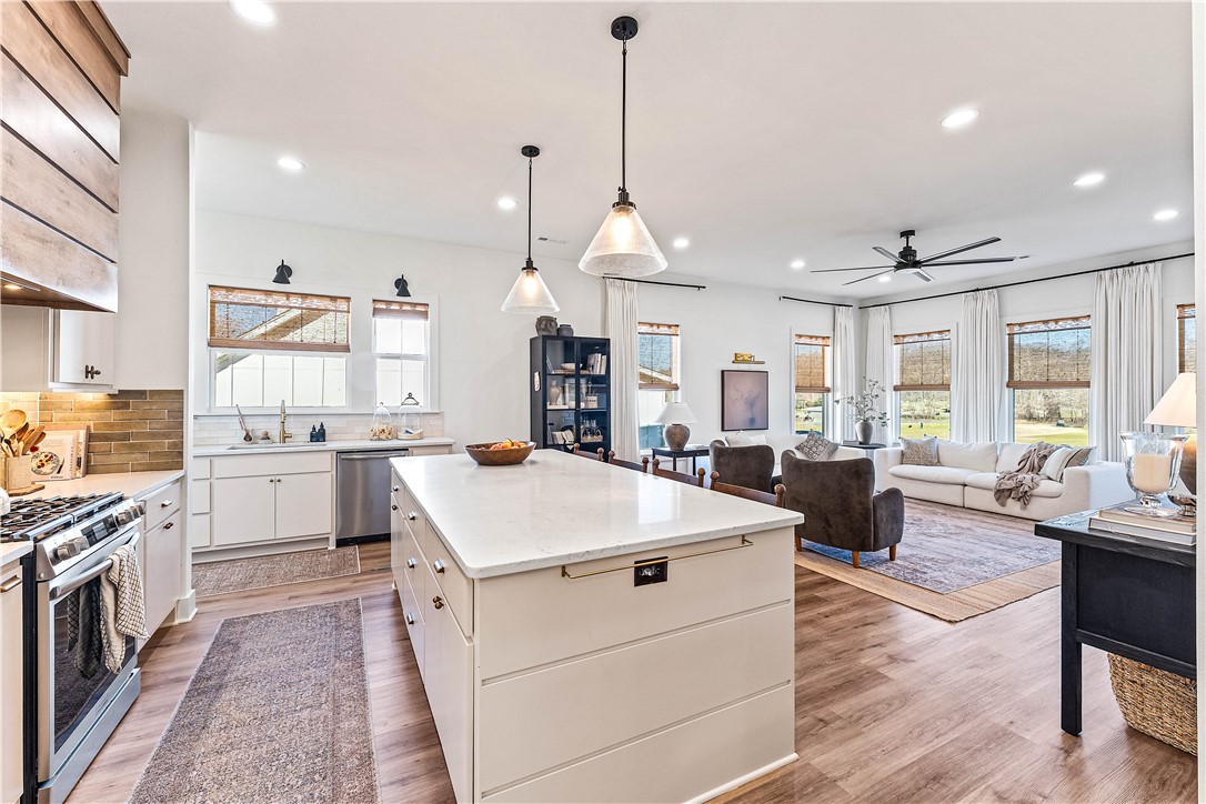 Greens At Sugar Creek, The Pea Ridge - Residential