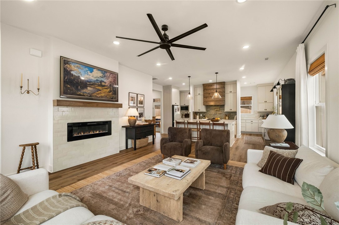 Greens At Sugar Creek, The Pea Ridge - Residential