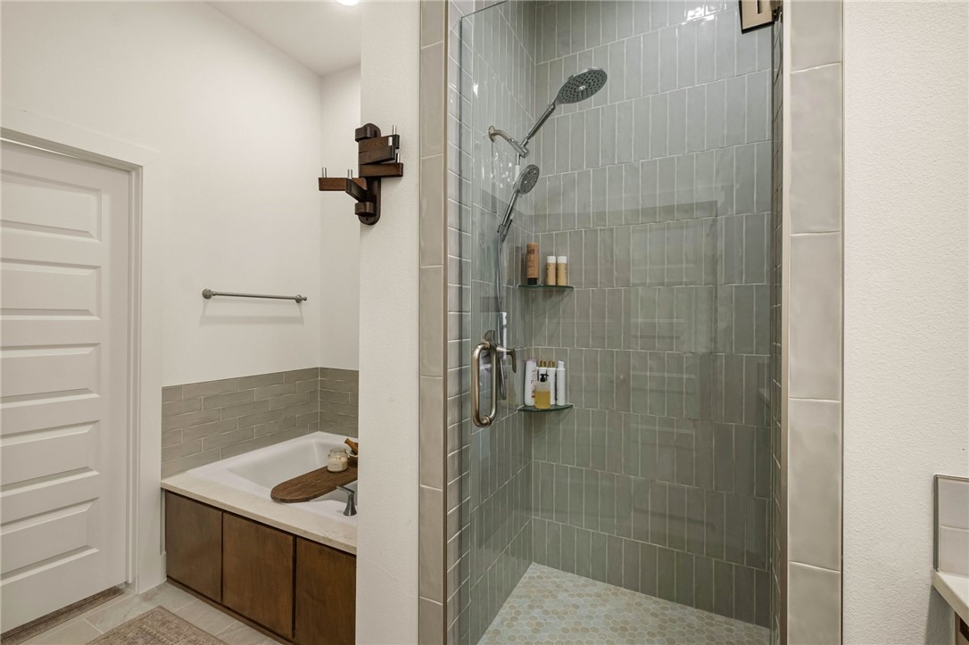 Greens At Sugar Creek, The Pea Ridge - Residential