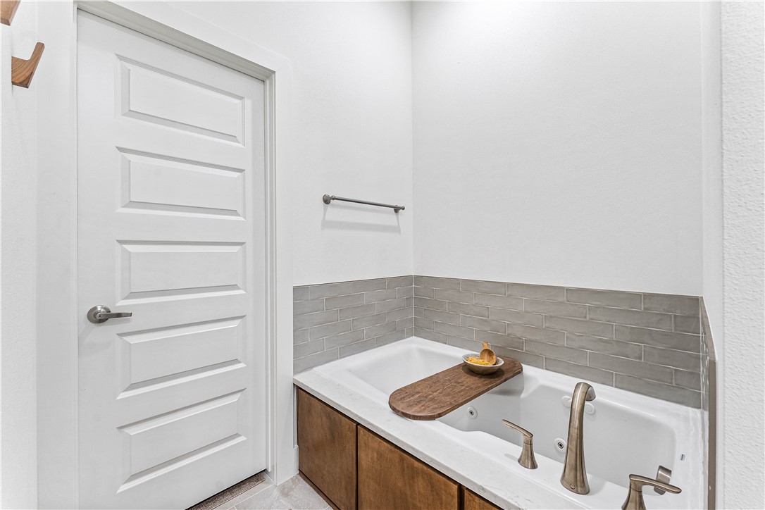 Greens At Sugar Creek, The Pea Ridge - Residential