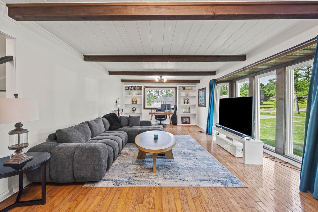 Rural Oaks Sub Rogers - Residential