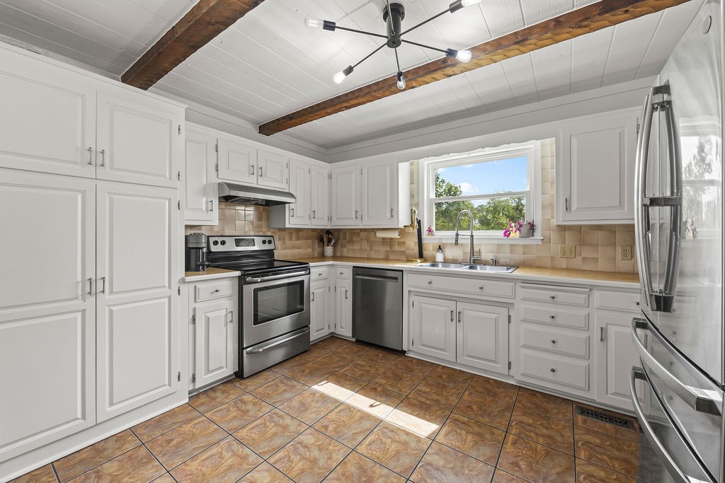 Rural Oaks Sub Rogers - Residential