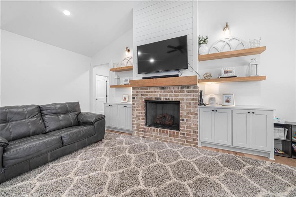 Mize Meadows Tracts 14 - Residential