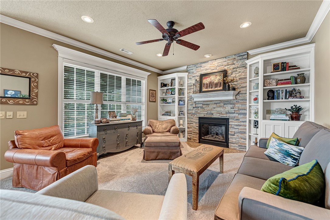 Kensington Ph 2 Bentonville - Residential