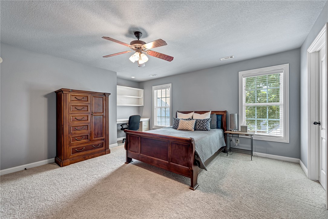 Kensington Ph 2 Bentonville - Residential