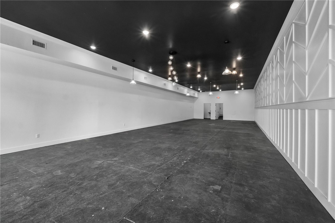 Lincoln Original - Commercial Lease