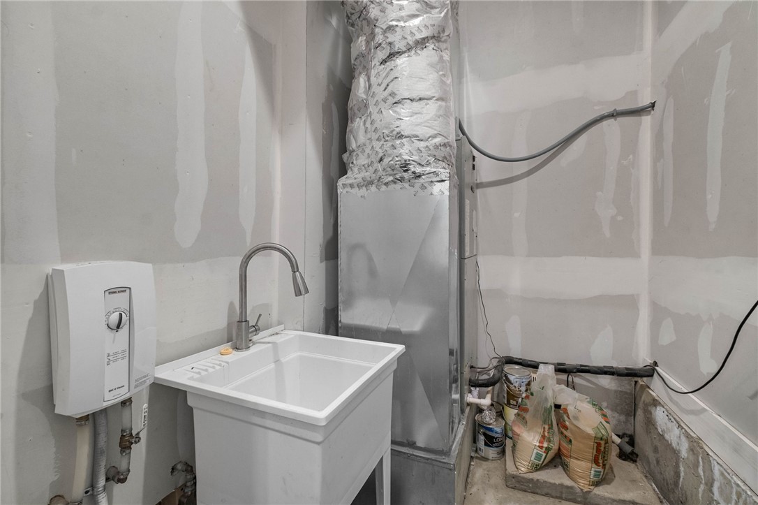 Lincoln Original - Commercial Lease