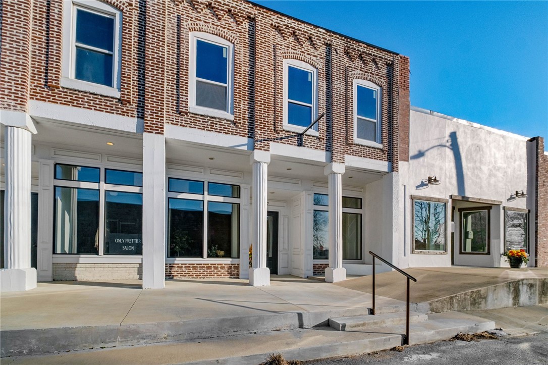 Lincoln Original - Commercial Lease