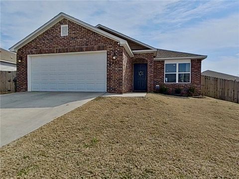 Photo of 2983 W Azurite Street, Fayetteville, AR 72704 (MLS # 1303131)