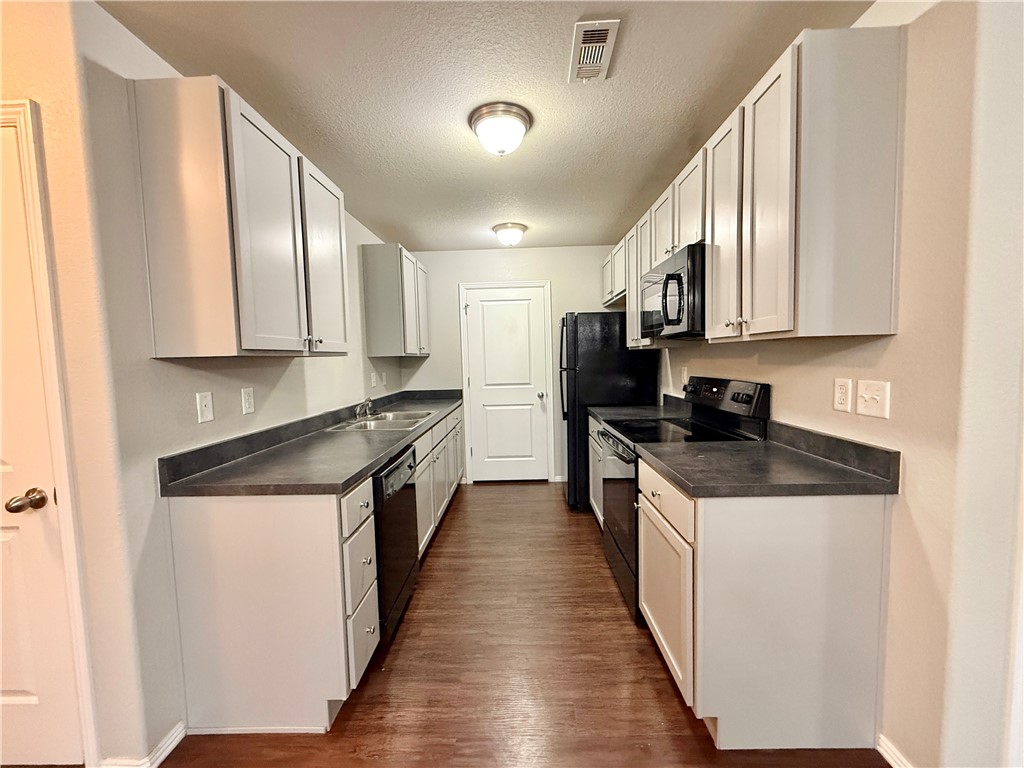 L M Proctors Add Siloam Spgs - Residential Lease