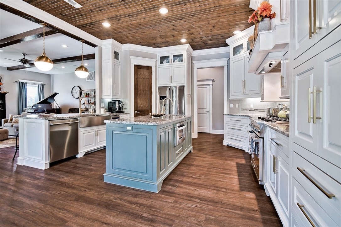 Versailles Sub - Residential