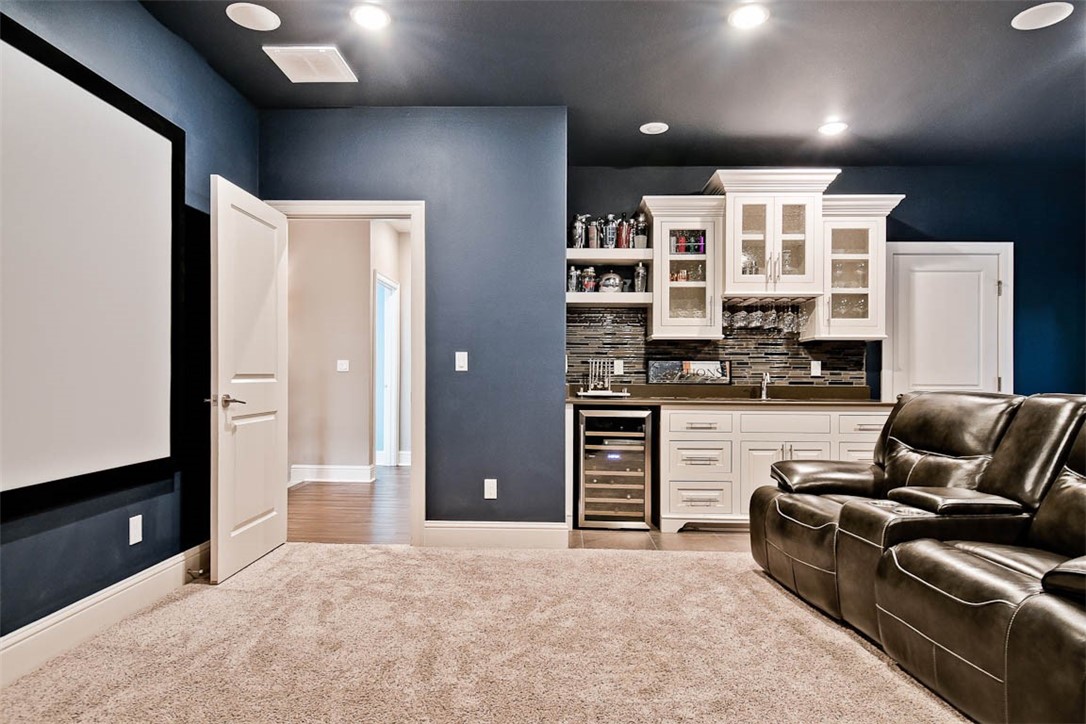 Versailles Sub - Residential