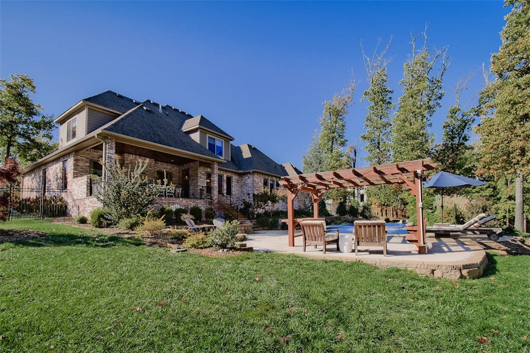 Versailles Sub - Residential