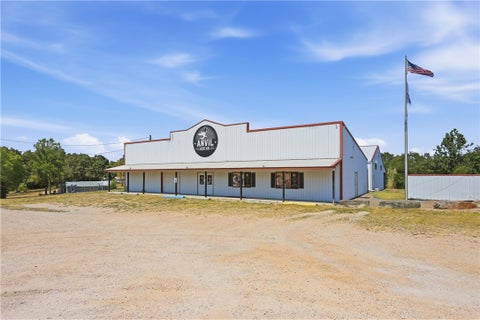 Photo of 7837 Gateway Drive, Neosho, MO 64850 (MLS # 1360878)
