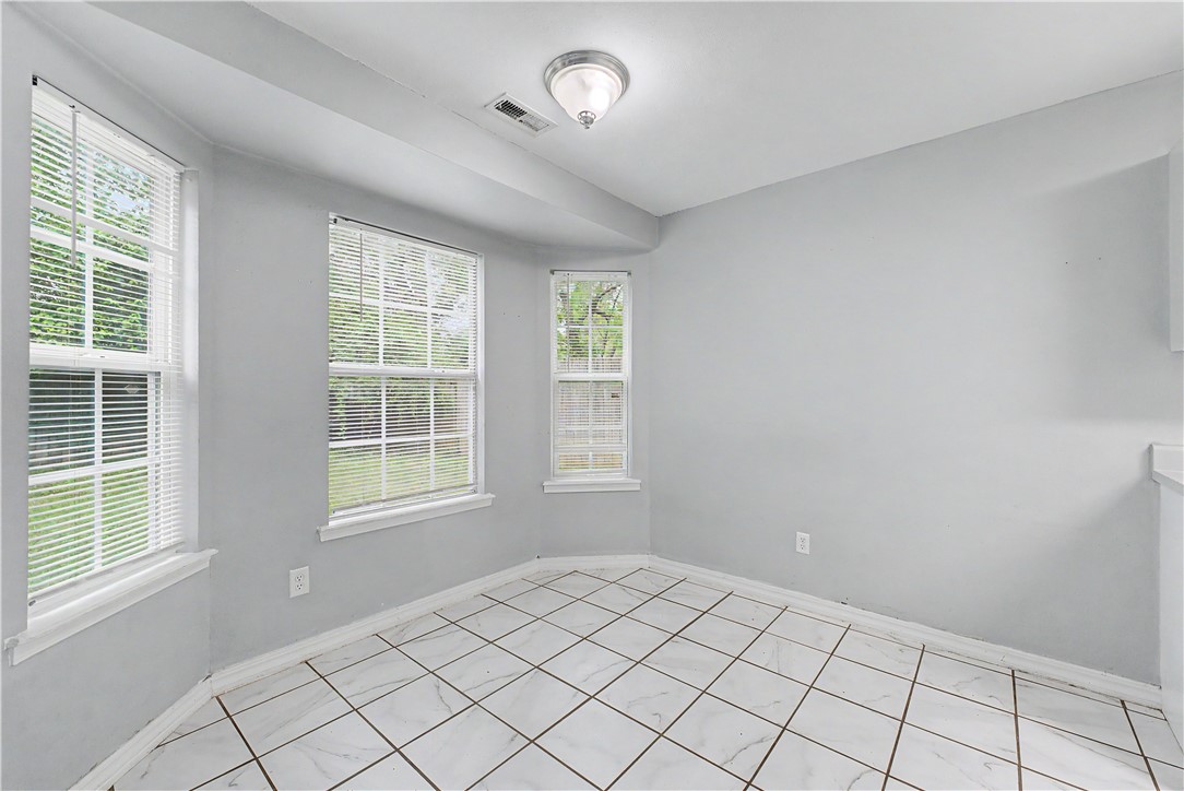 Pine Crest Add Ph 01 - Residential