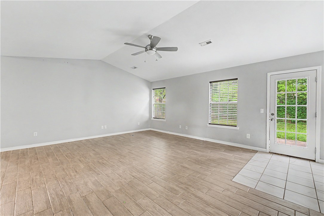 Pine Crest Add Ph 01 - Residential