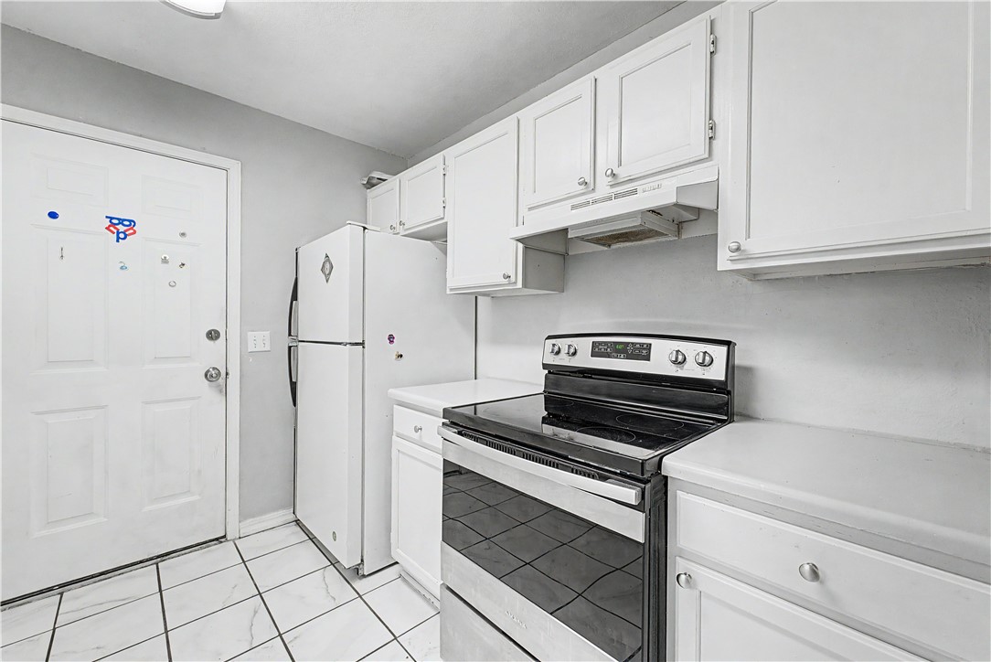 Pine Crest Add Ph 01 - Residential