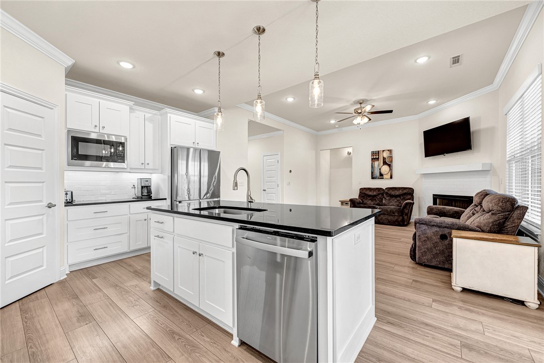 EDGEWOOD ESTATES - Residential