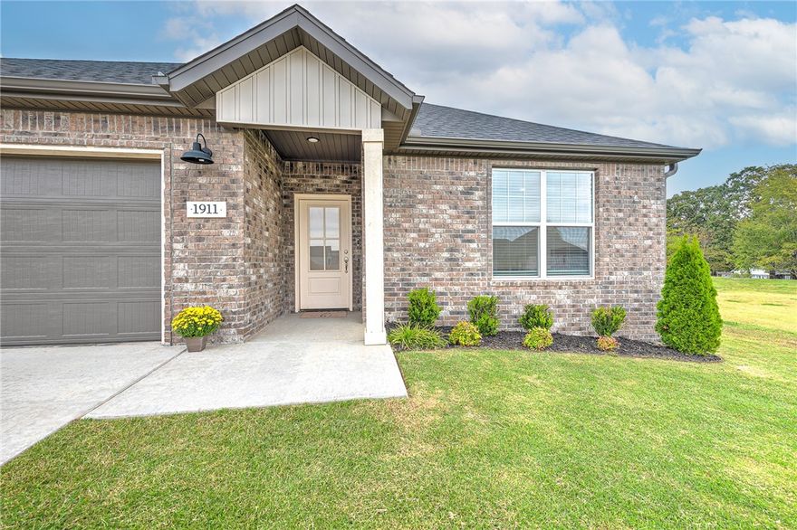 Welcome to this immaculate three-bedroom, two-bath home located in a sought-after subdivision!

This property is a rare find with no neighbor on the right side and the backyard that backs up directly to an open field, ensuring relaxation which feels like you are in the country but still nestled in a subdivision.

The home features a highly desirable open floor plan, perfect for hosting and daily life. You'll especially love the layout, as the private master suite is completely separate from the other two bedrooms. This space boasts an elegant en-suite bath with a luxurious soaking tub and a generous walk-in closet. Enjoy the perfect blend of convenient subdivision living with the unique benefit of natural, protected green space and a smart, private floor plan.