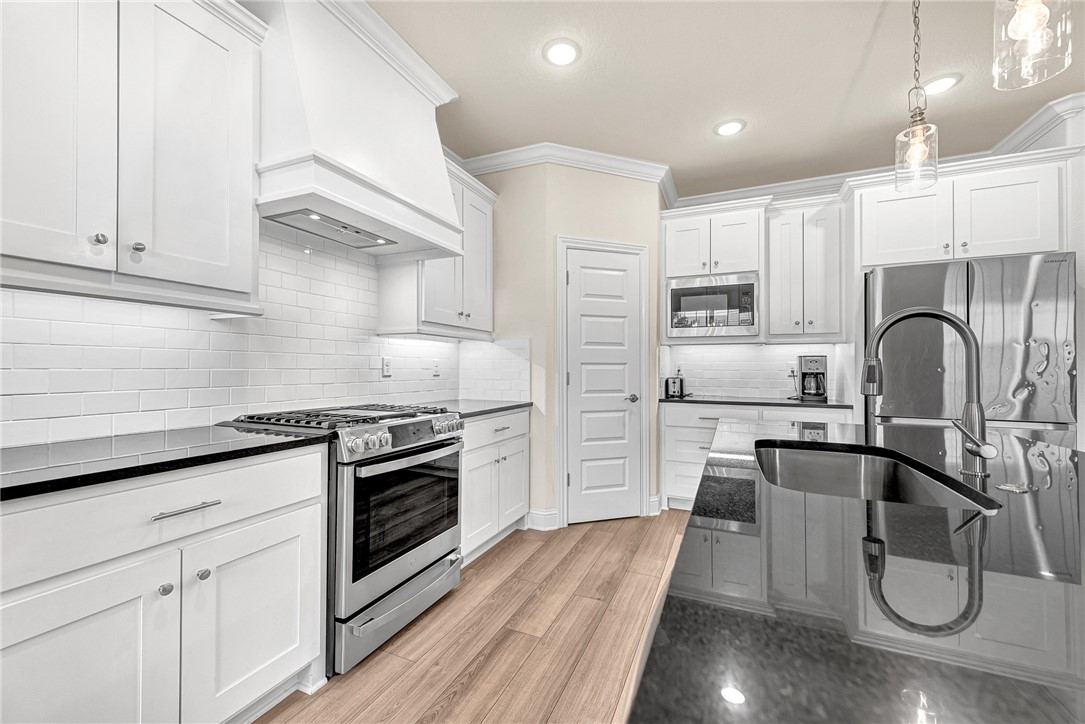 EDGEWOOD ESTATES - Residential