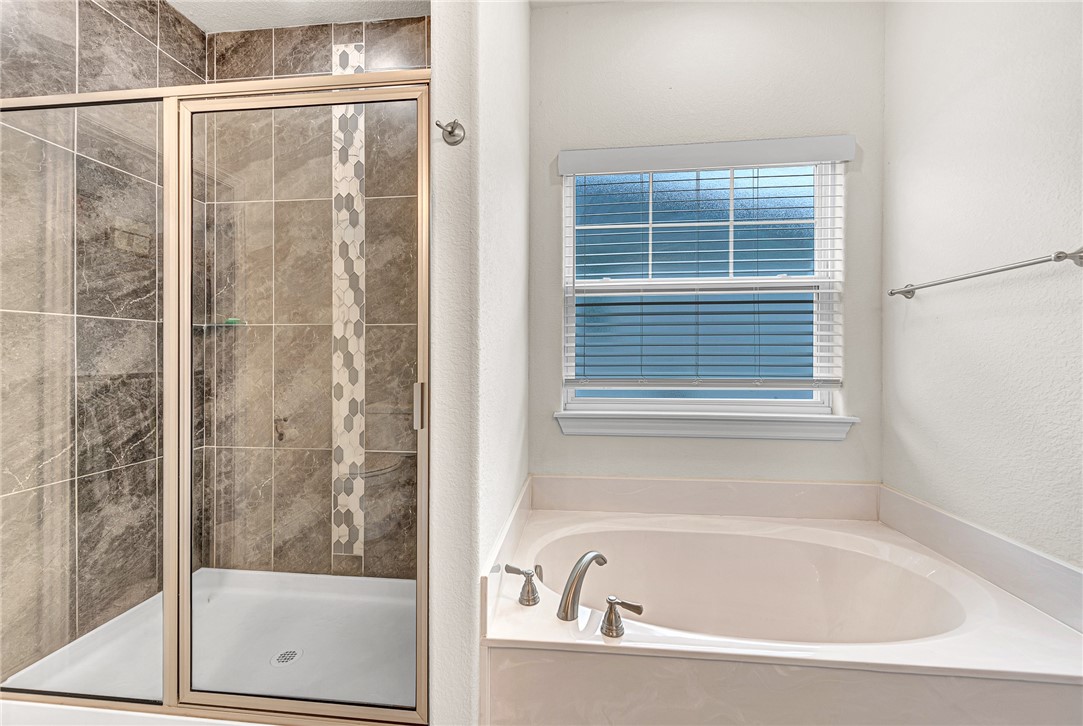 EDGEWOOD ESTATES - Residential