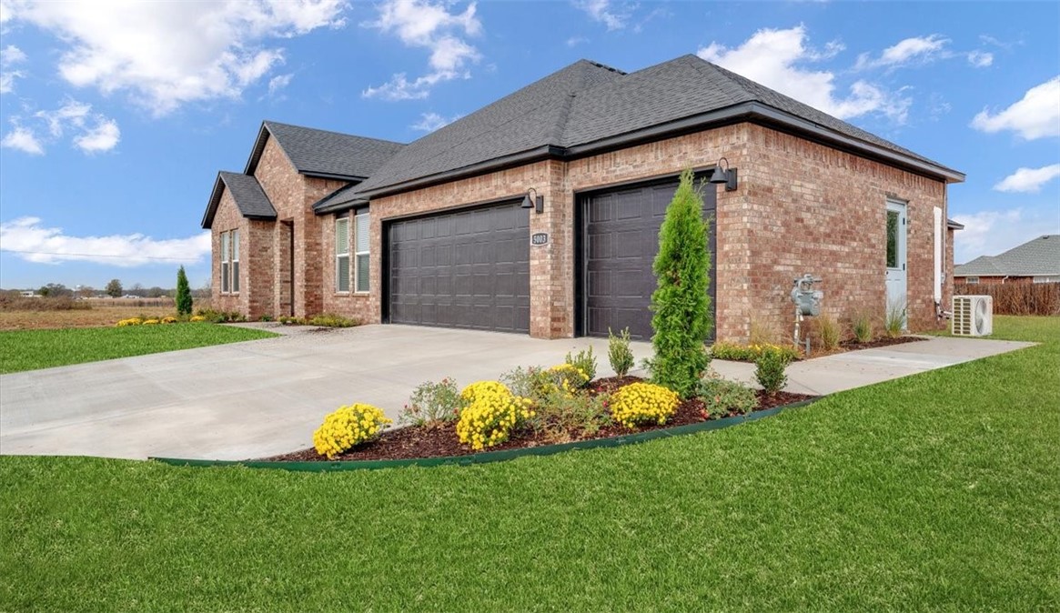 933 Red Cedar Place