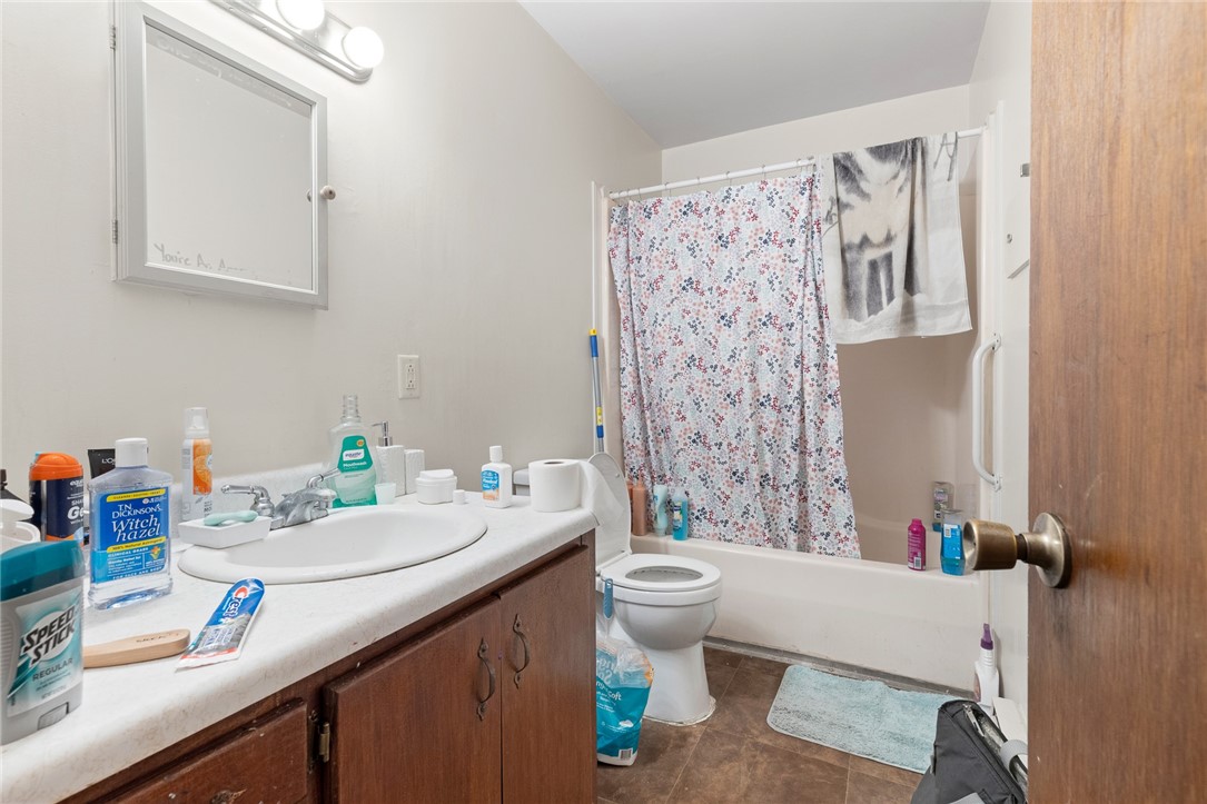 Yellville - Residential