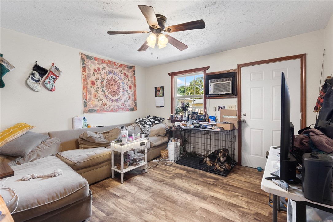 Yellville - Residential