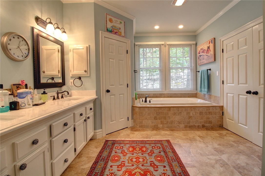 Estates At 45 East - Residential