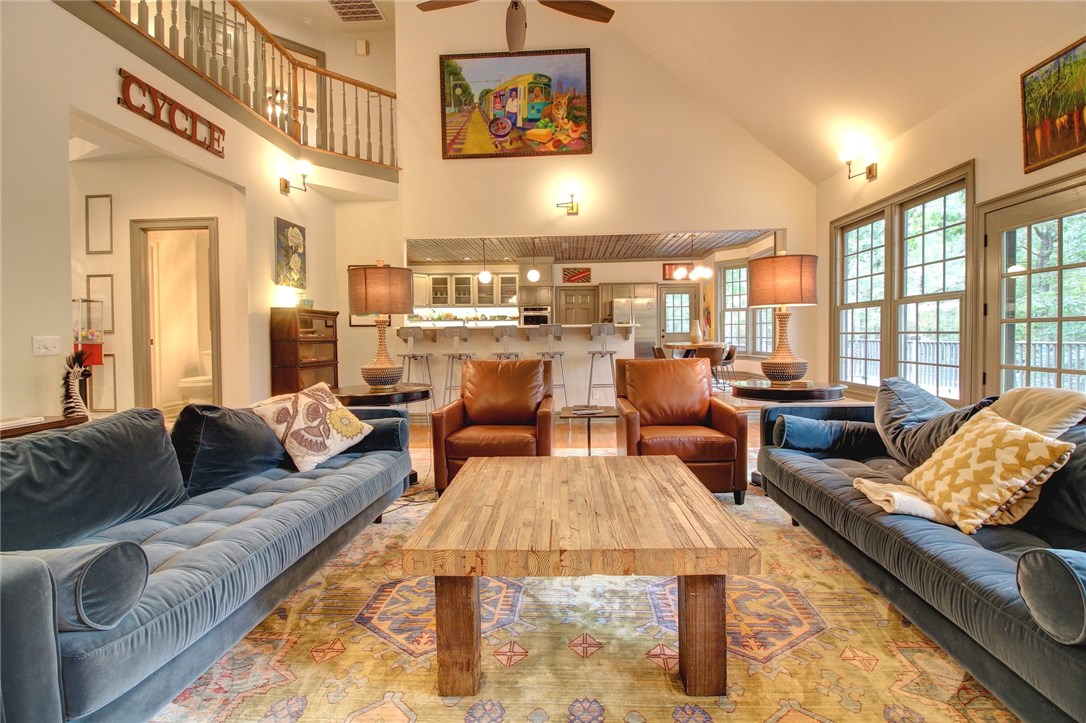 Estates At 45 East - Residential