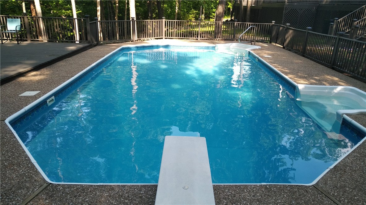 Estates At 45 East - Residential