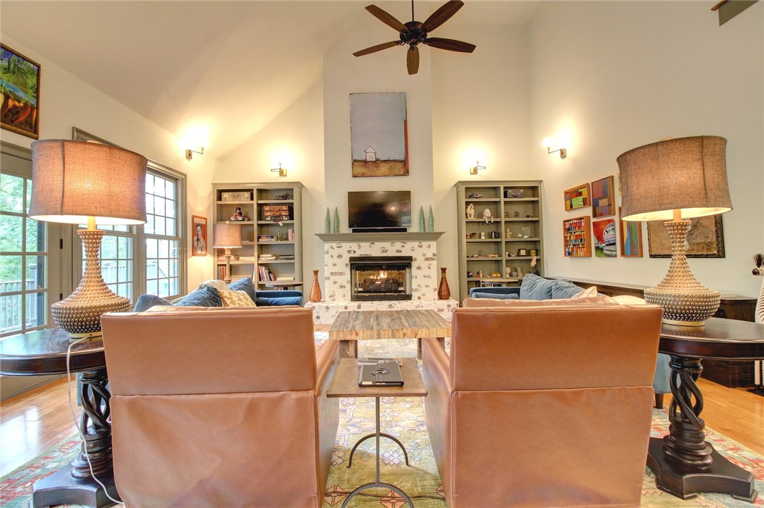 Estates At 45 East - Residential