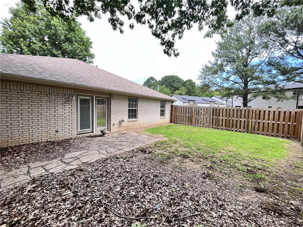 Meadowlands I & II - Residential Lease