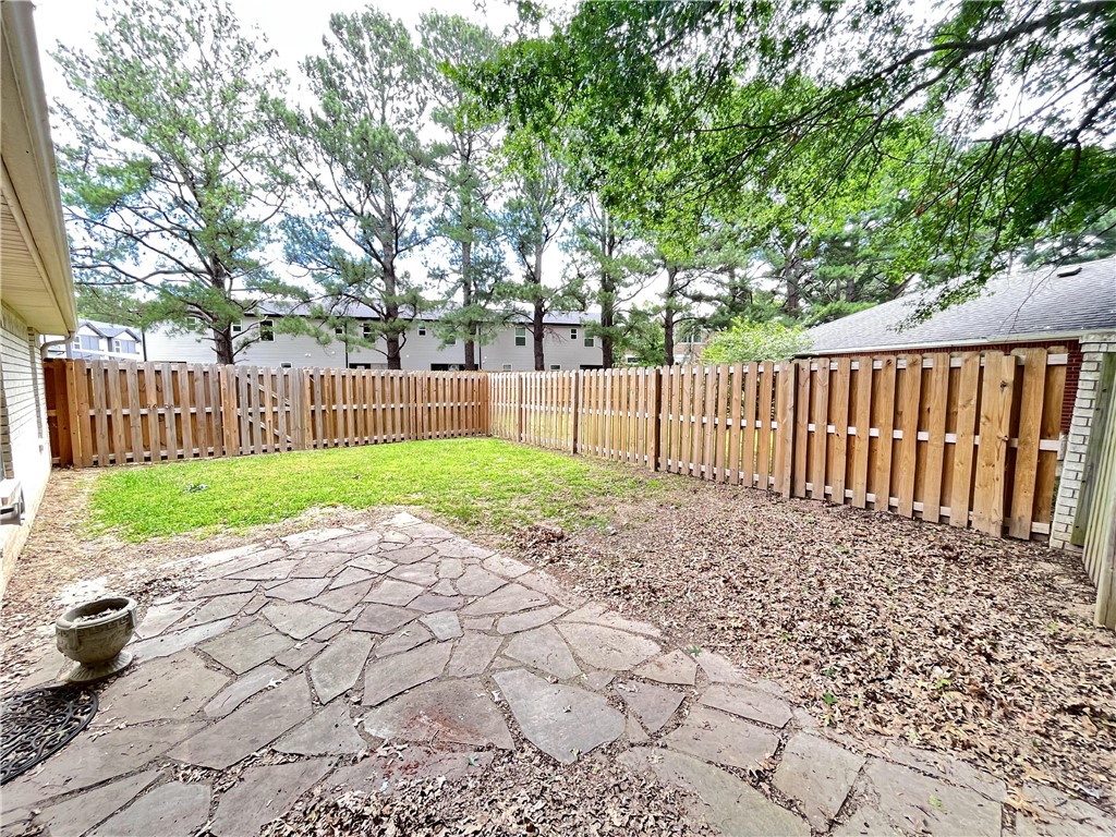 Meadowlands I & II - Residential Lease