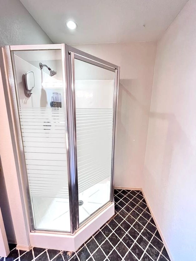 Meadowlands I & II - Residential Lease