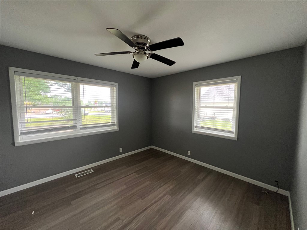 Mitchell Place Rogers - Commercial Lease